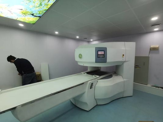 Un buon prezzo. Intervallo di frequenza da 10 KHz a 18 GHz MRI in gabbia di Faraday, incluso il filtro RC, che offre schermatura elettromagnetica per le sale diagnostiche MRI in linea